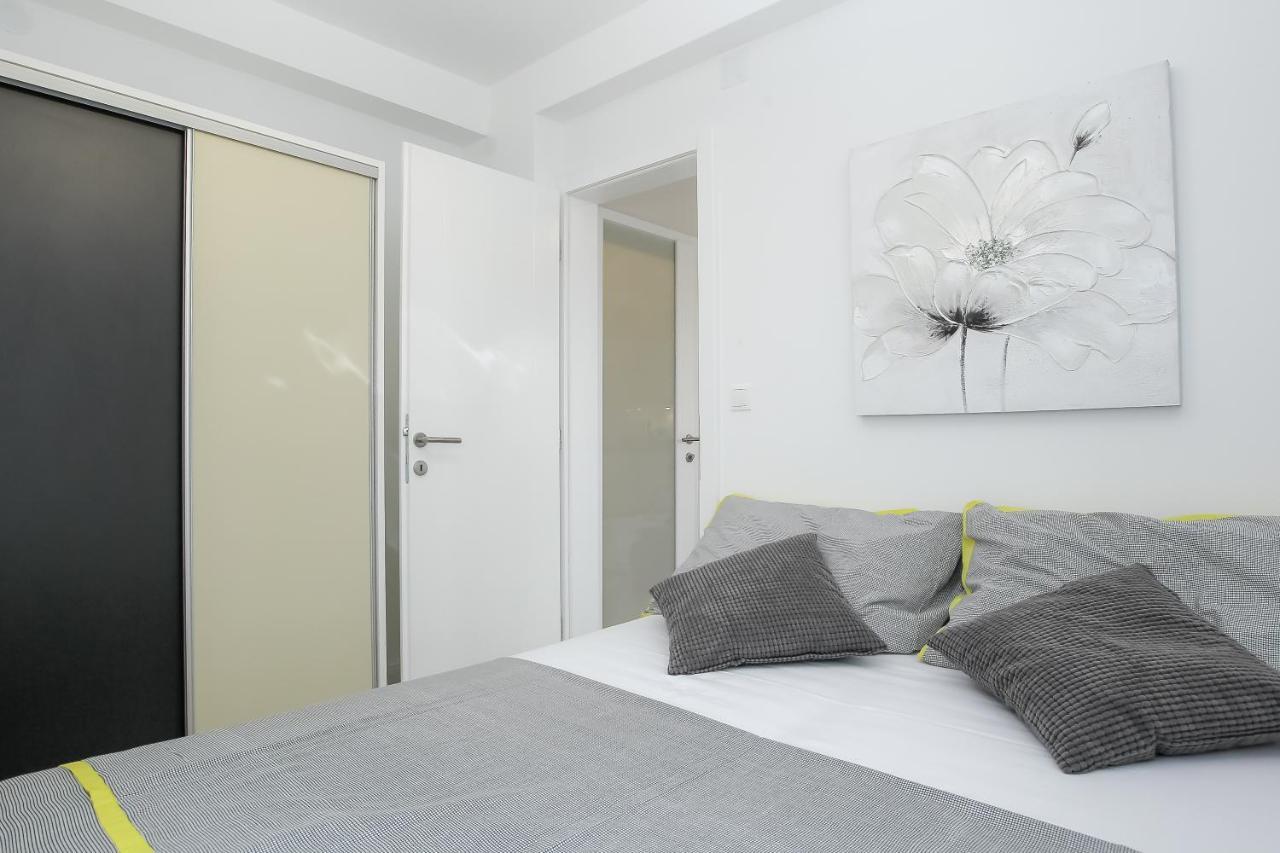 Apartments Tomana Novalja Bilik gambar